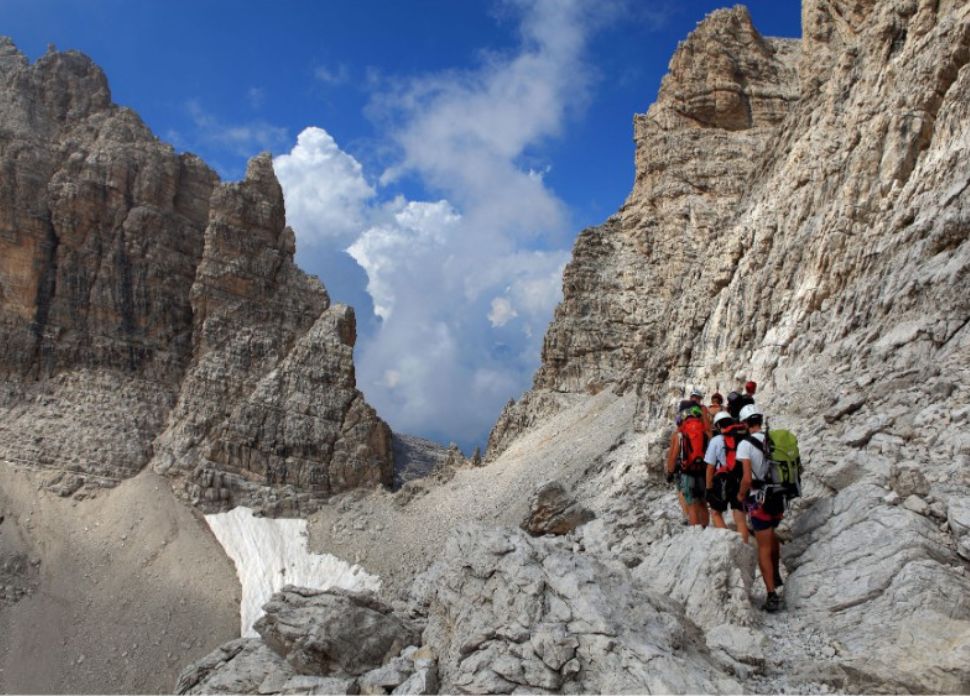 trekkinglife - chi siamo - camminata in montagna